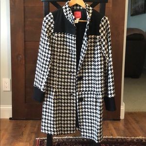 Drop waist Houndstooth Coat